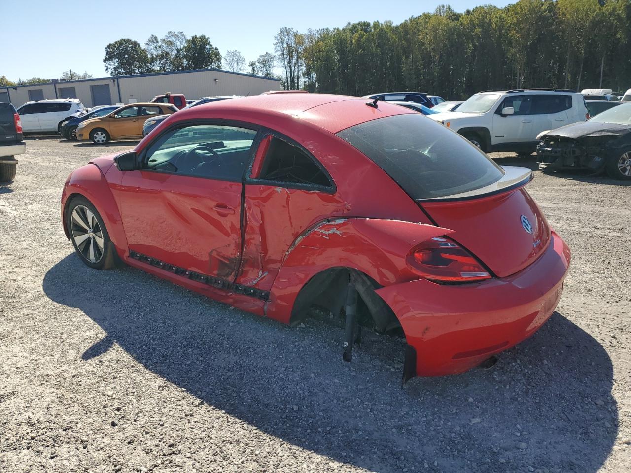 2013 Volkswagen Beetle VIN 3VWV67AT4DM608478 Copart auction photo, side / rear end damage thumbnail 2