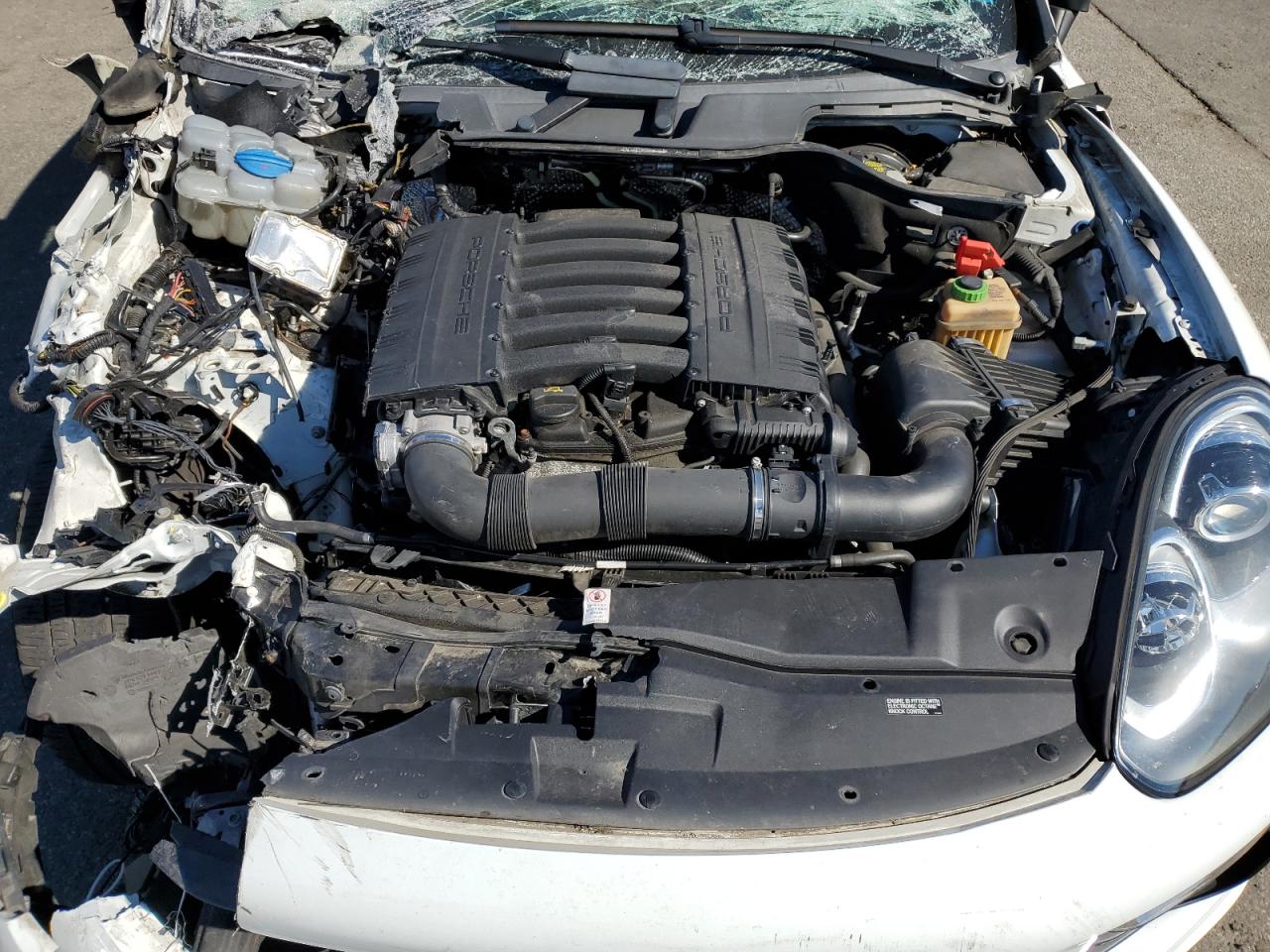 2016 Porsche Cayenne VIN WP1AA2A24GLA10468 Copart auction photo, front end / side damage thumbnail 12