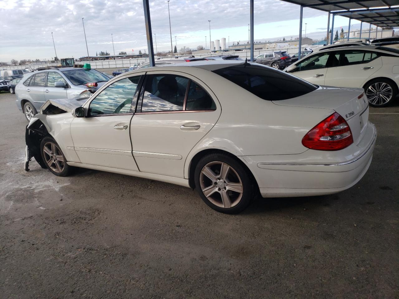 2006 Mercedes-Benz E-klasse VIN WDBUF56J26A867723 Copart auction photo, front end damage thumbnail 2