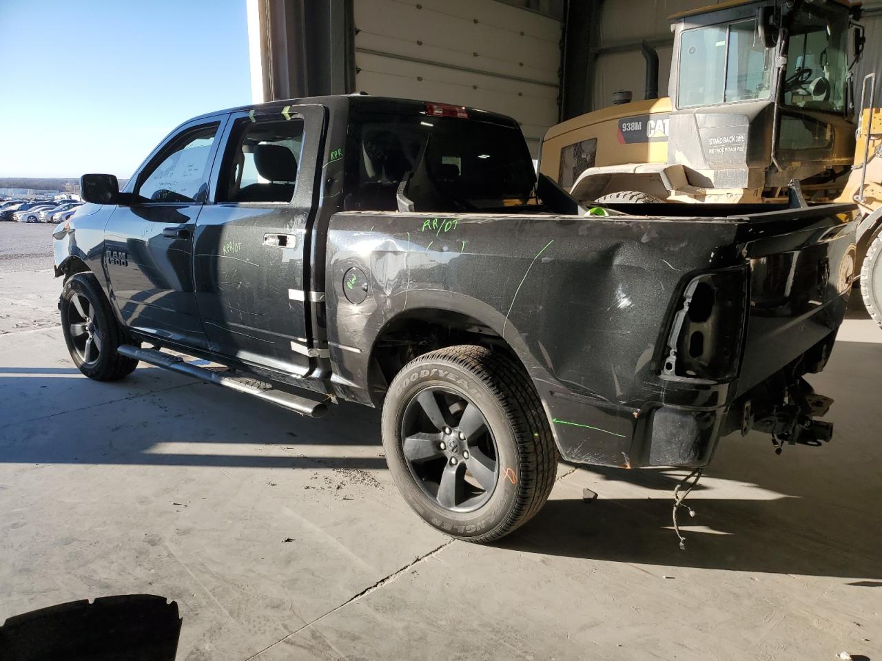 2018 RAM 1500 VIN 1C6RR7KG0JS335952 Copart auction photo, all over damage thumbnail 2