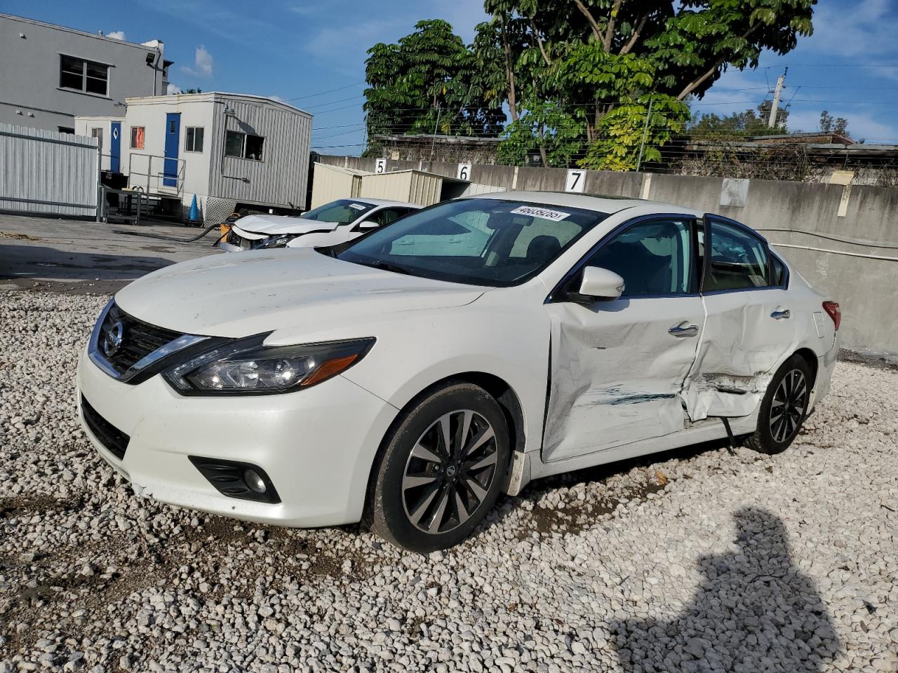 2017 Nissan Altima VIN 1N4AL3AP8HC498201