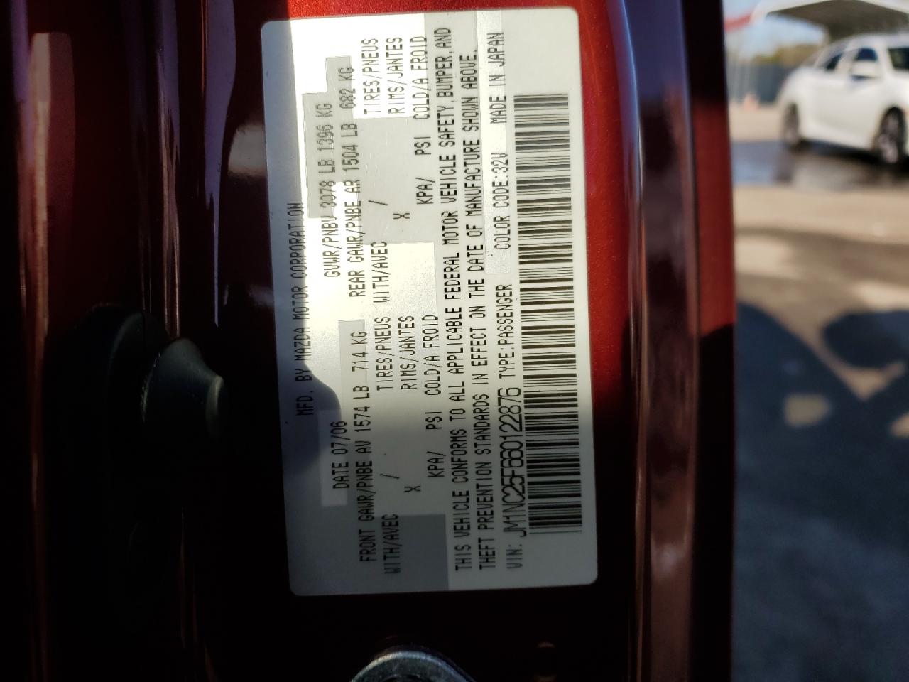 2006 Mazda MX-5 VIN JM1NC25F660122876 Copart auction photo, front end damage thumbnail 12