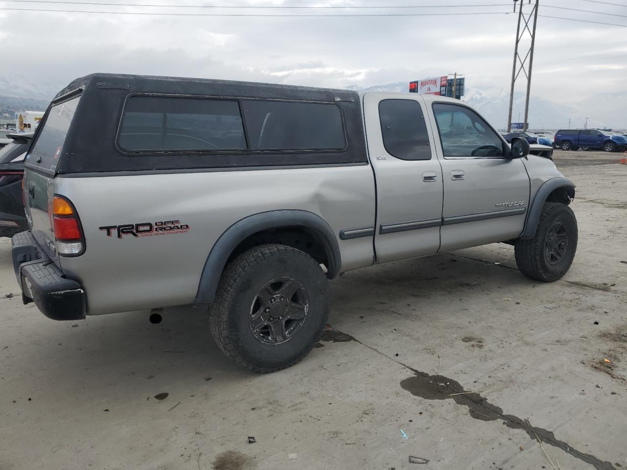 2002 Toyota Tundra VIN 5TBBT44152S283126 Copart auction photo, front end damage thumbnail 3