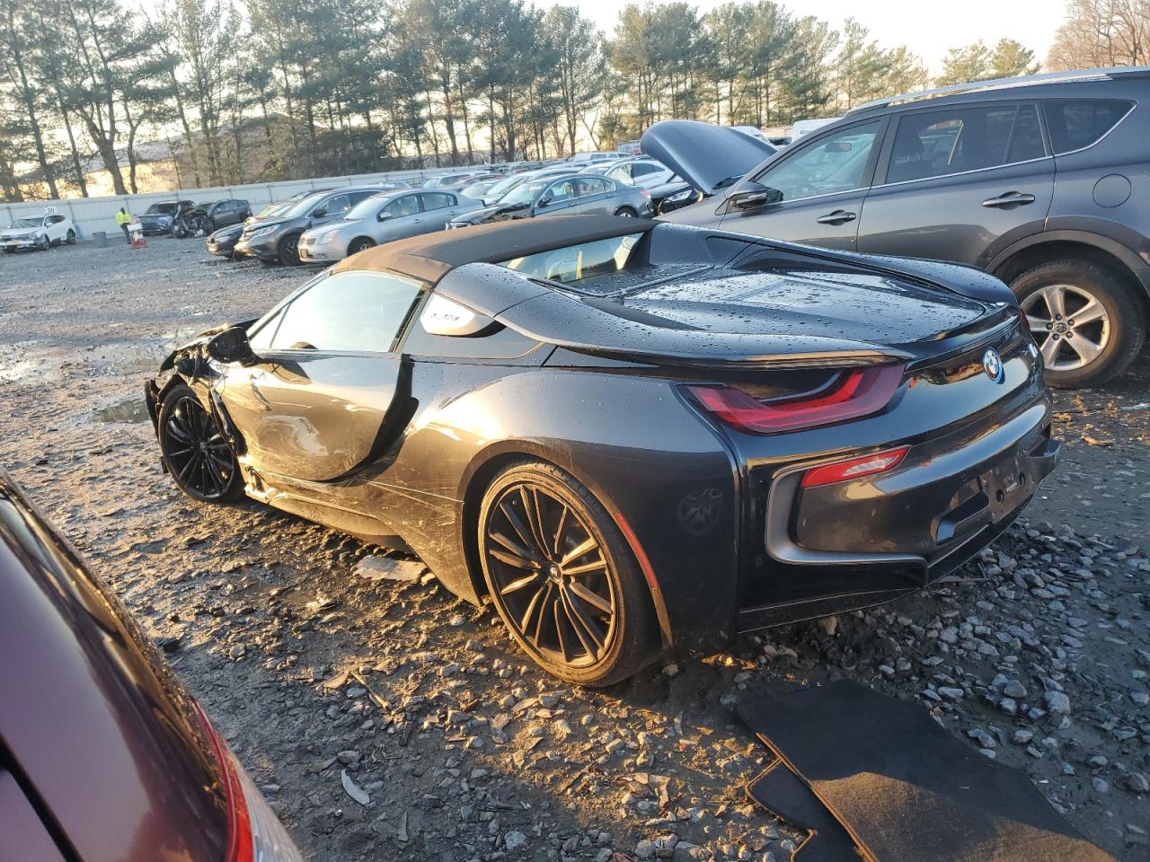 2019 BMW i8 VIN WBY2Z6C50K7D56405 Copart auction photo, front end / minor dent/scratches damage thumbnail 2