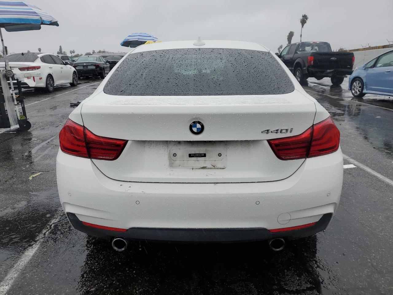 2018 BMW 4er VIN WBA4J5C54JBF07105 Copart auction photo, front end / minor dent/scratches damage thumbnail 6