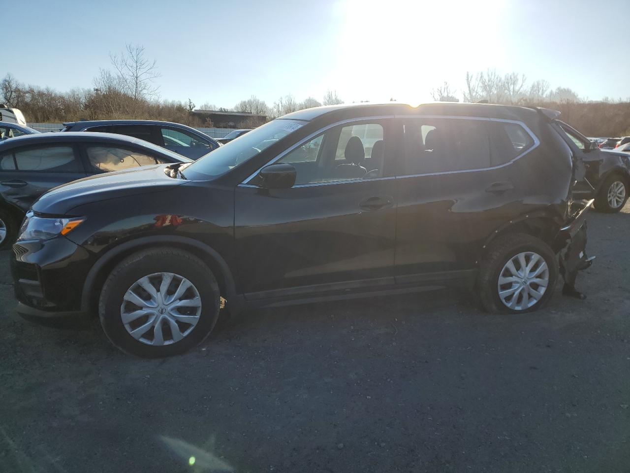 2017 Nissan Rogue VIN 5N1AT2MVXHC783606