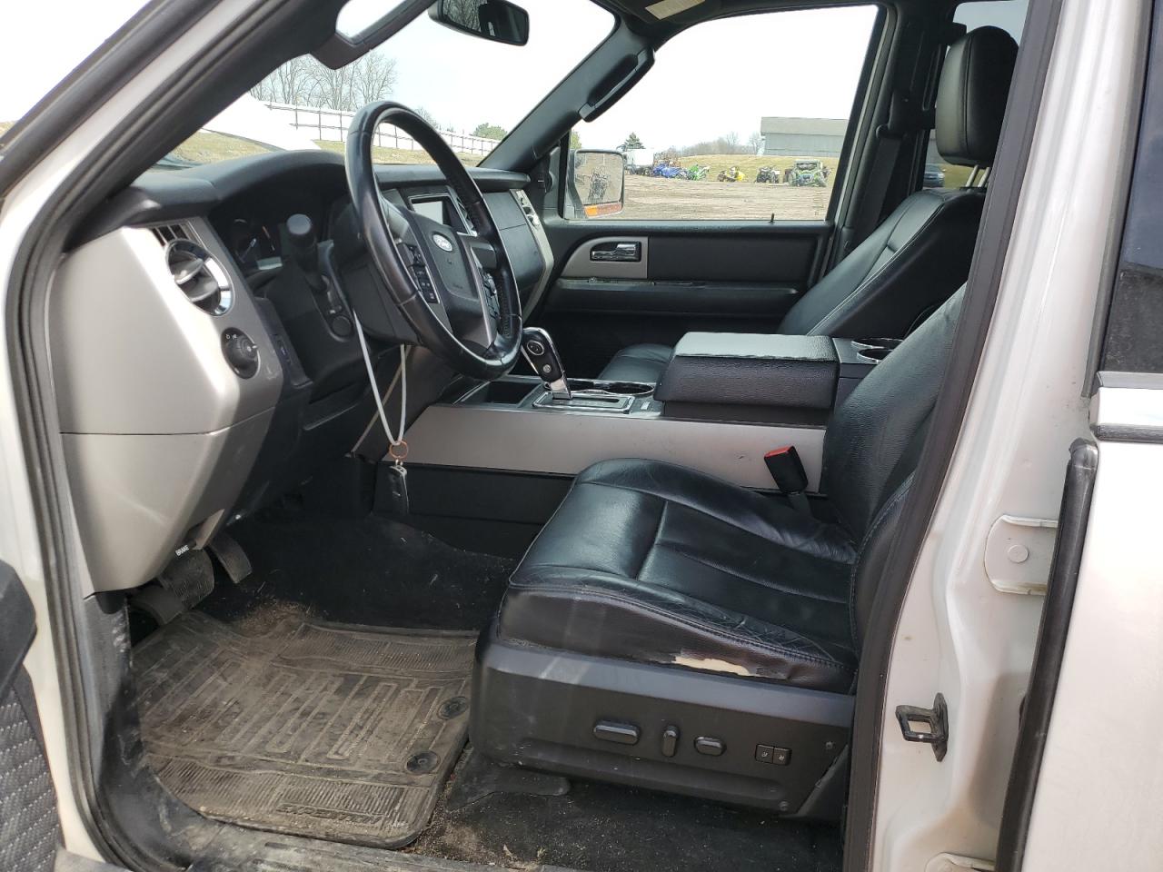 2016 Ford Expedition VIN 1FMJK2AT3GEF33908 Copart auction photo, front end / minor dent/scratches damage thumbnail 7
