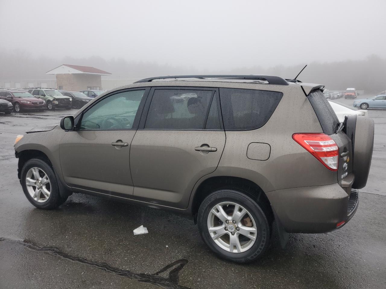 2011 Toyota RAV 4 VIN 2T3BF4DV5BW097666 Copart auction photo, front end damage thumbnail 2