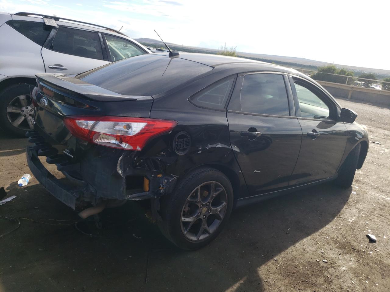 2013 Ford Focus VIN 1FADP3F28DL195766 Copart auction photo, rear end damage thumbnail 3