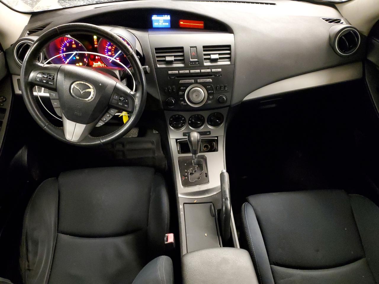 2011 Mazda 3 VIN JM1BL1K65B1371868 Copart auction photo, front end / minor dent/scratches damage thumbnail 8