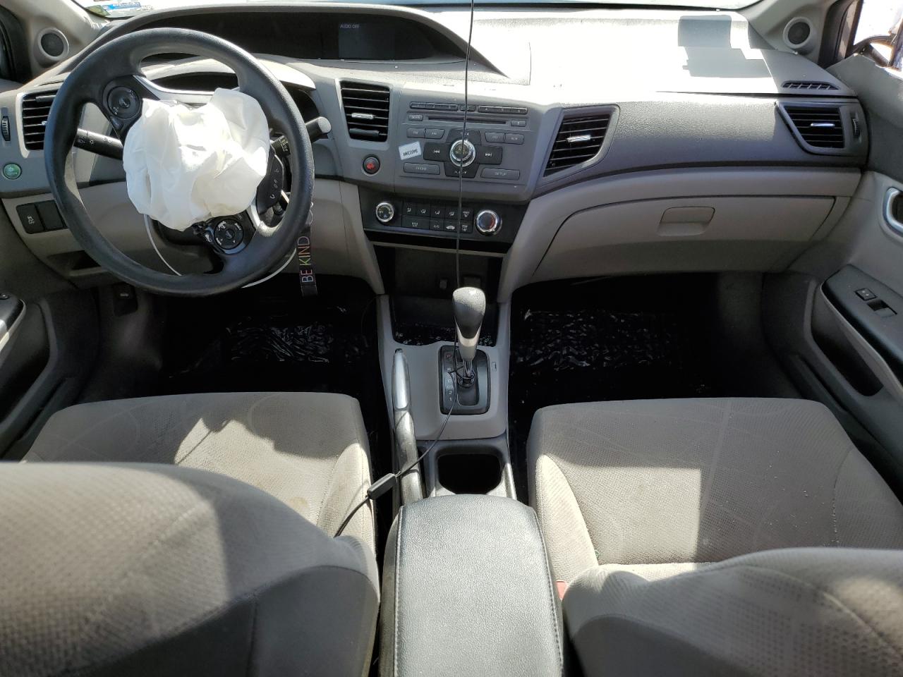 2012 Honda Civic VIN 2HGFB2F84CH315351 Copart auction photo, front end / side damage thumbnail 8