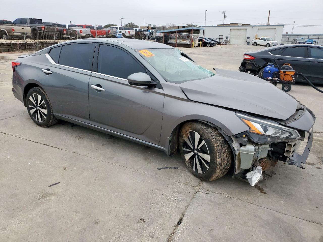 2019 Nissan Altima VIN 1N4BL4DV6KC145015 Copart auction photo, front end / side damage thumbnail 4