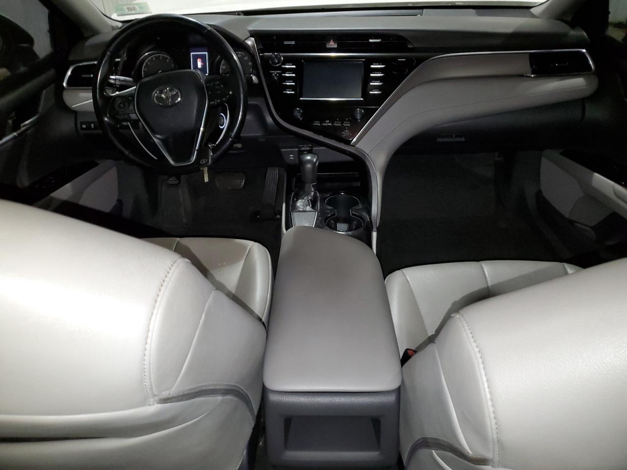 2018 Toyota Camry VIN 4T1B11HK6JU649969 Copart auction photo, front end / side damage thumbnail 8