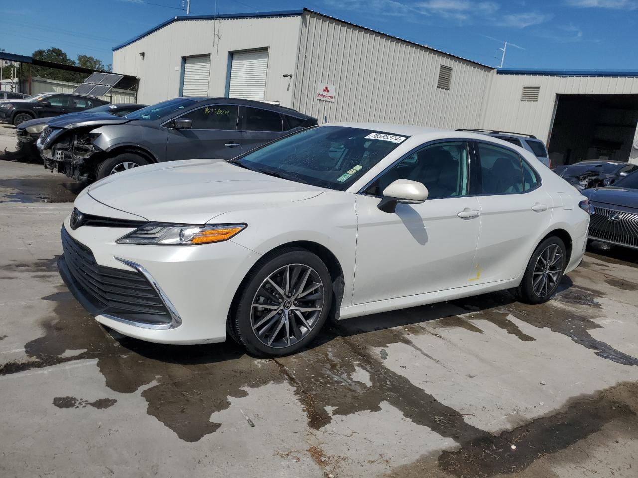 2021 Toyota Camry VIN 4T1F11AKXMU575407
