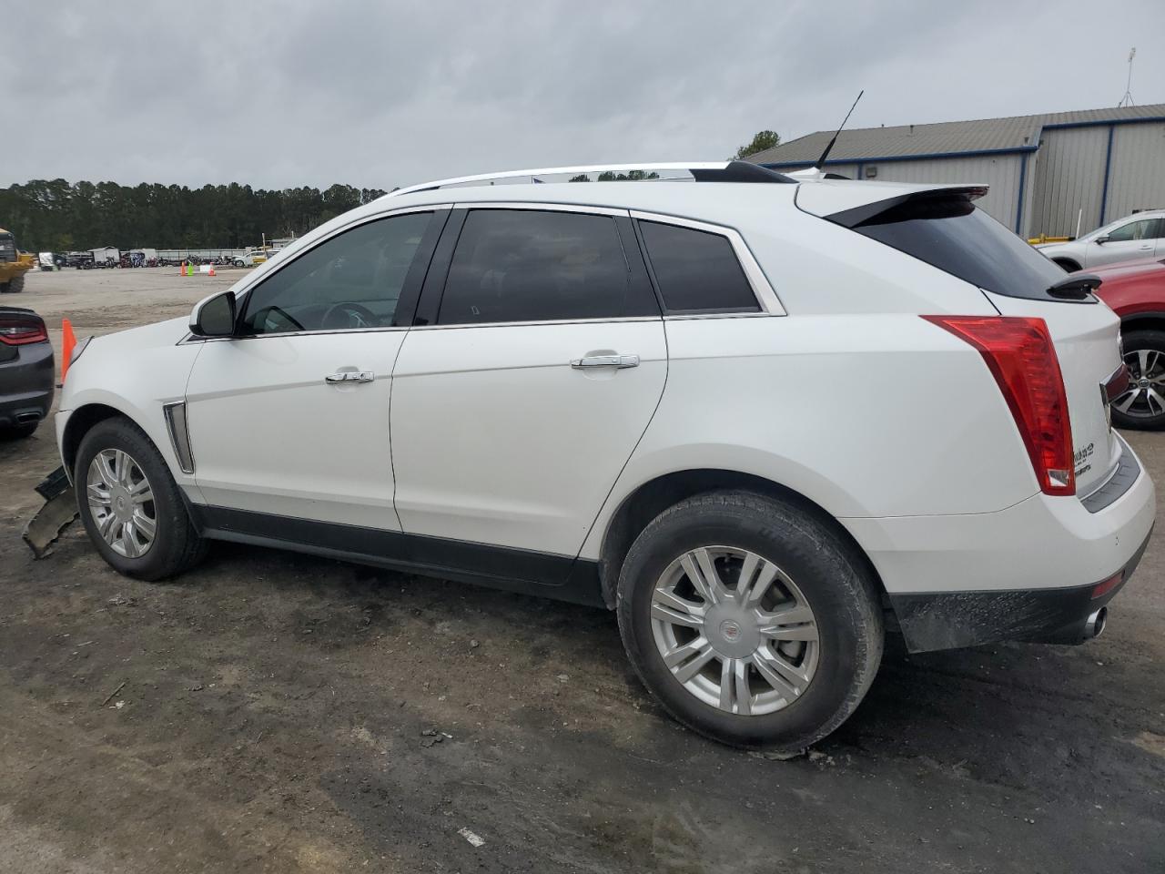 2014 Cadillac SRX VIN 3GYFNBE32ES681976 Copart auction photo, front end damage thumbnail 2
