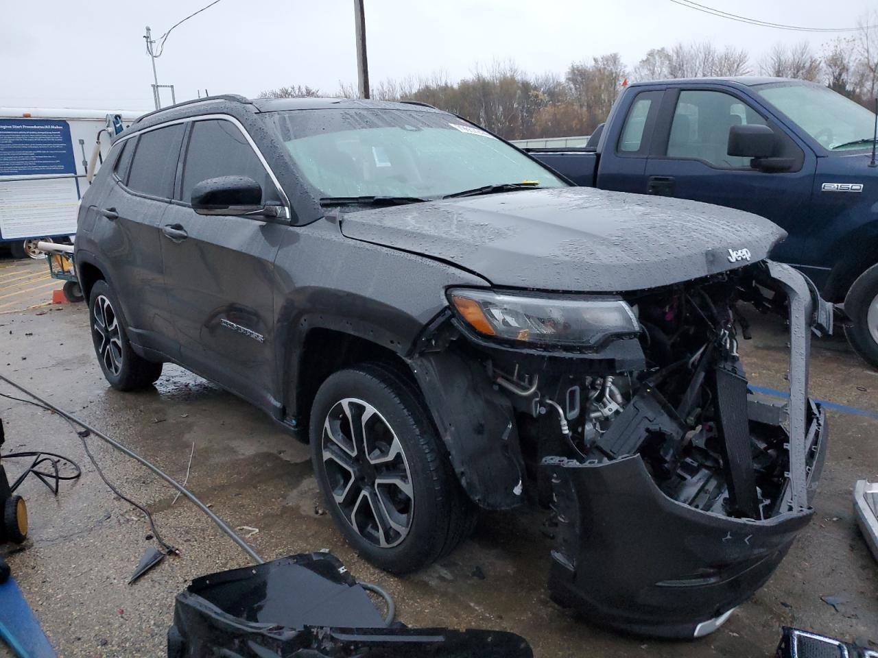 2022 Jeep Compass VIN 3C4NJDCB3NT170791 Copart auction photo, front end / side damage thumbnail 4