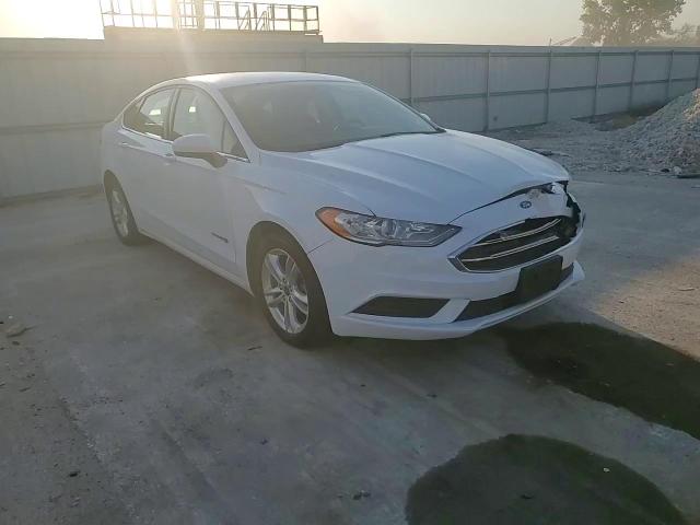 2018 Ford Fusion VIN 3FA6P0LU6JR167006 Copart auction photo, front end damage thumbnail 11