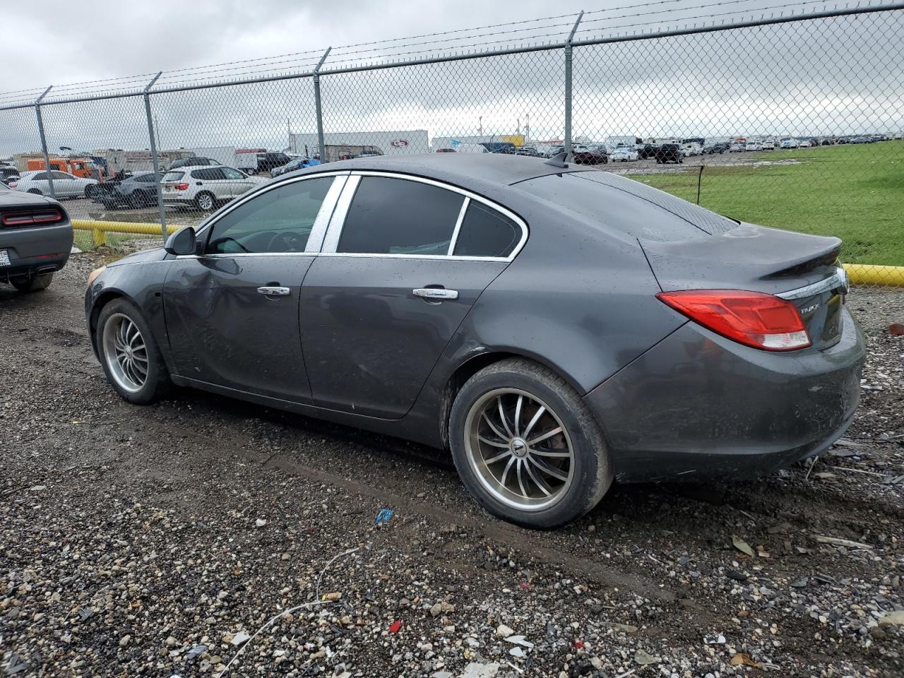 2011 Buick Regal VIN W04GU5GC4B1017147 Copart auction photo, normal wear damage thumbnail 2