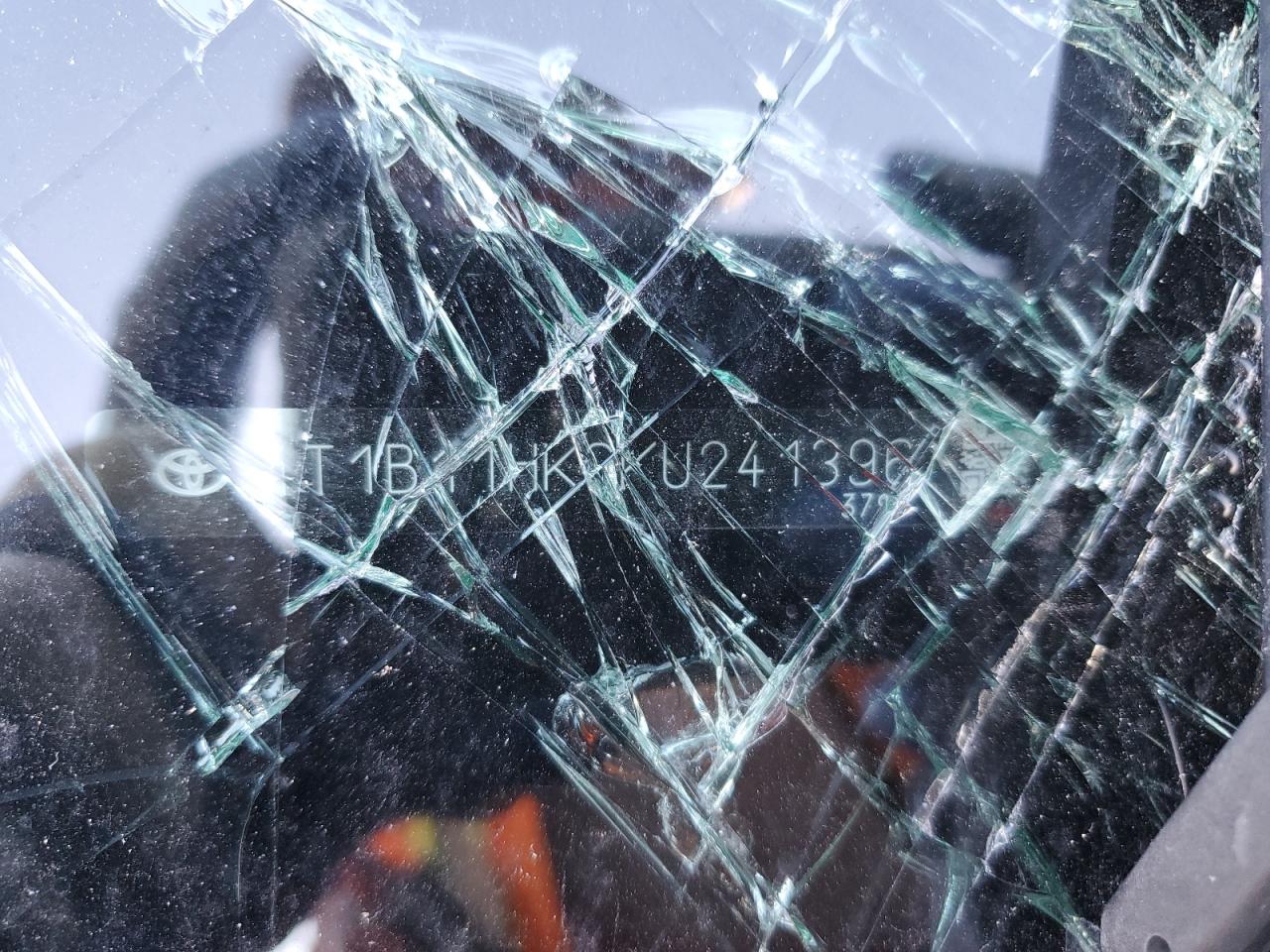 2019 Toyota Camry VIN 4T1B11HK3KU241396 Copart auction photo, all over / undercarriage damage thumbnail 12
