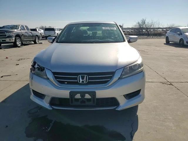 2013 Honda Accord VIN 1HGCR2F36DA232085 Copart auction photo, front end damage thumbnail 13