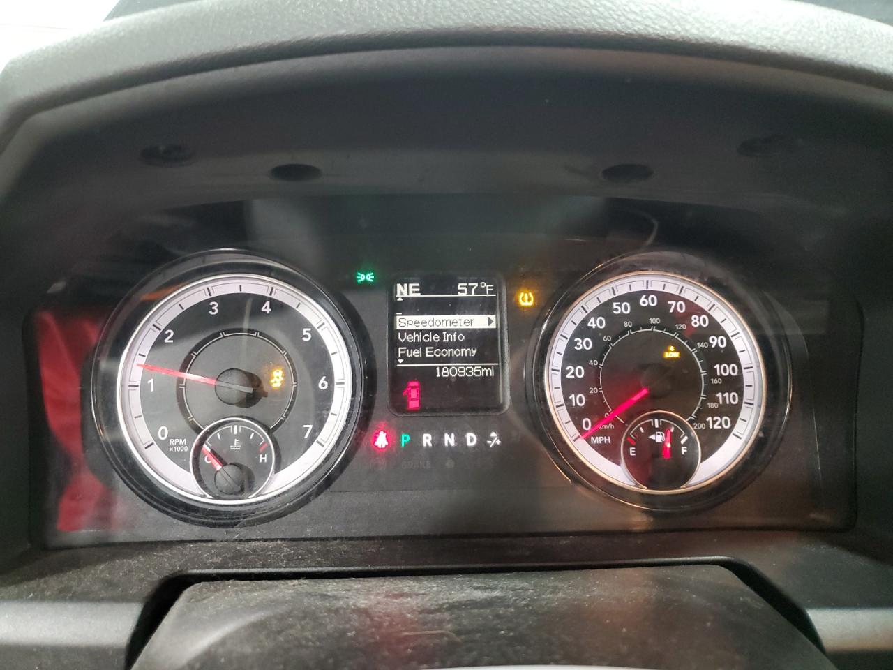 2018 RAM 1500 VIN 1C6RR7FT0JS301517 Copart auction photo, front end damage thumbnail 9