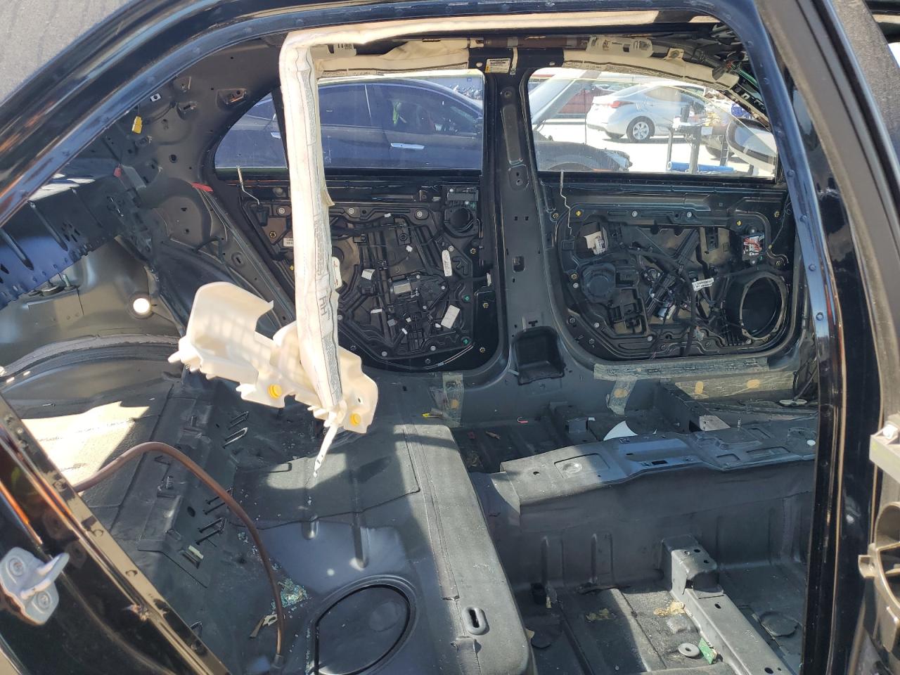 2012 Chrysler 300 VIN 2C3CCAET5CH279852 Copart auction photo, stripped damage thumbnail 10