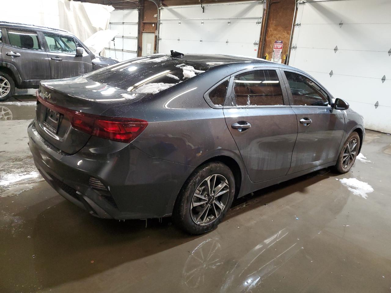 2024 KIA Forte VIN 3KPF24AD2RE756950 Copart auction photo, side damage thumbnail 3