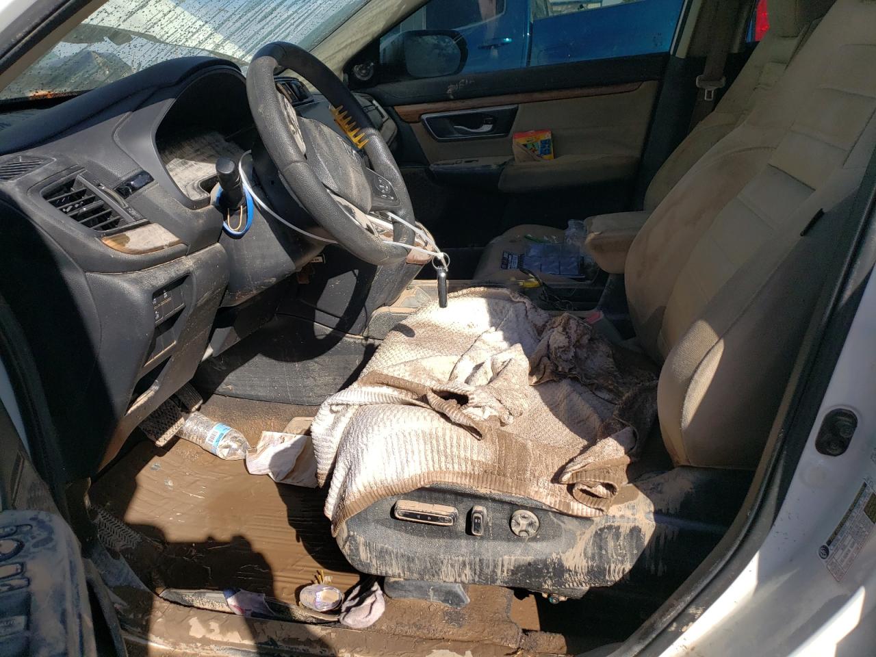 2017 Honda CR-V VIN 2HKRW2H50HH669353 Copart auction photo, water/flood damage thumbnail 7