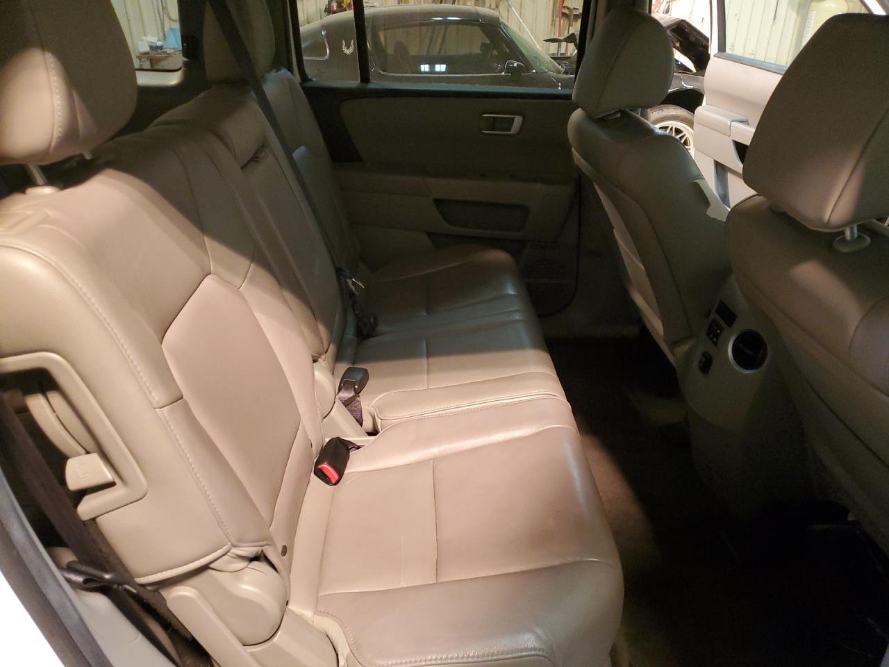2013 Honda Pilot VIN 5FNYF4H52DB054755 Copart auction photo, front end / hail damage thumbnail 12