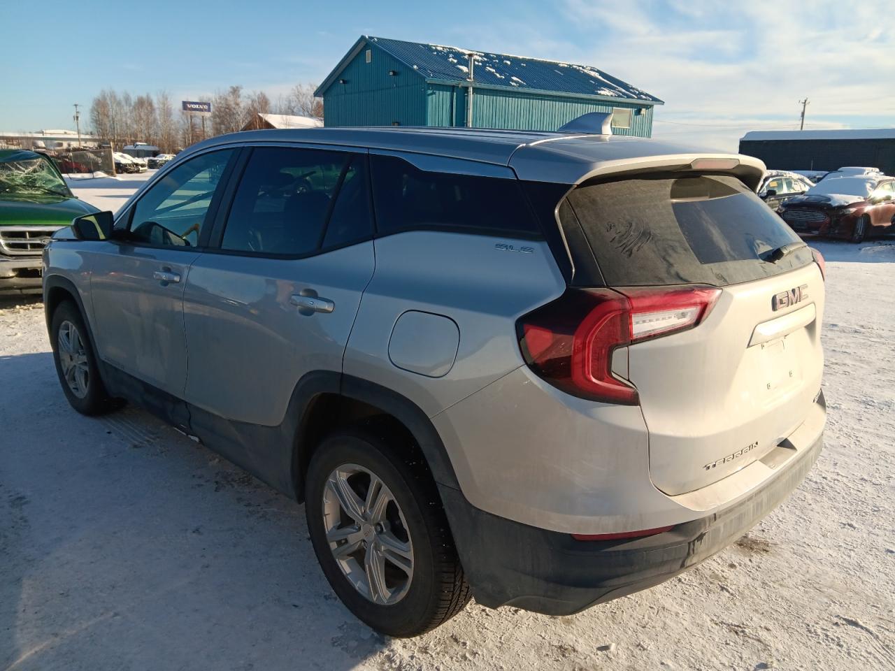 2022 GMC Terrain VIN 3GKALTEV3NL142343 Copart auction photo, front end damage thumbnail 2