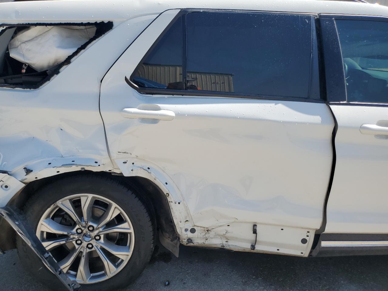 2023 Ford Explorer VIN 1FMSK7DH1PGA41133 Copart auction photo, side / rear end damage thumbnail 11