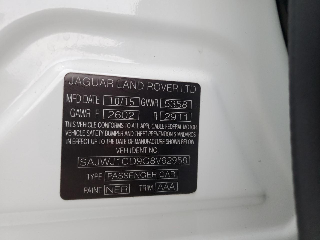 2016 Jaguar XJ VIN SAJWJ1CD9G8V92958 Copart auction photo, front end / rear end damage thumbnail 14