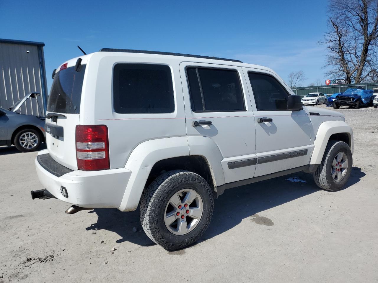 2012 Jeep Liberty (North America) VIN 1C4PJMAK1CW211504 Copart auction photo, front end damage thumbnail 3