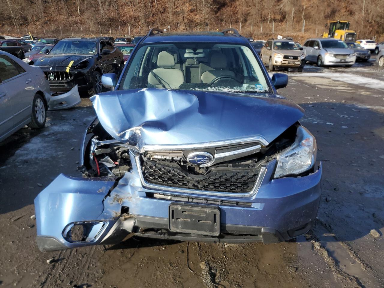 2016 Subaru Forester VIN JF2SJADC8GH509430 Copart auction photo, front end damage thumbnail 5