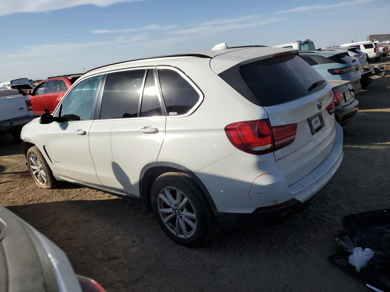 2015 BMW X5 VIN 5UXKR0C52F0P00146 Copart auction photo, front end damage thumbnail 2