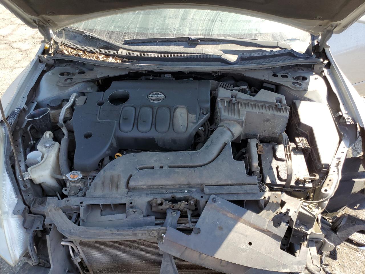 2012 Nissan Altima VIN 1N4AL2AP0CN568426 Copart auction photo, front end / minor dent/scratches damage thumbnail 11
