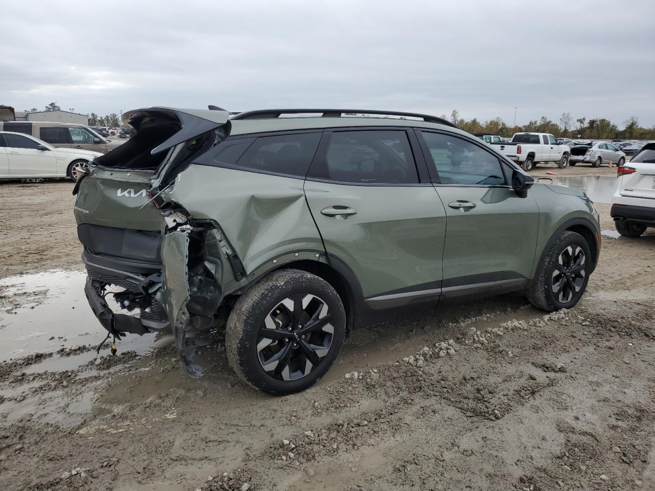 2024 KIA Sportage VIN 5XYK6CDF6RG171737 Copart auction photo, rear end damage thumbnail 3