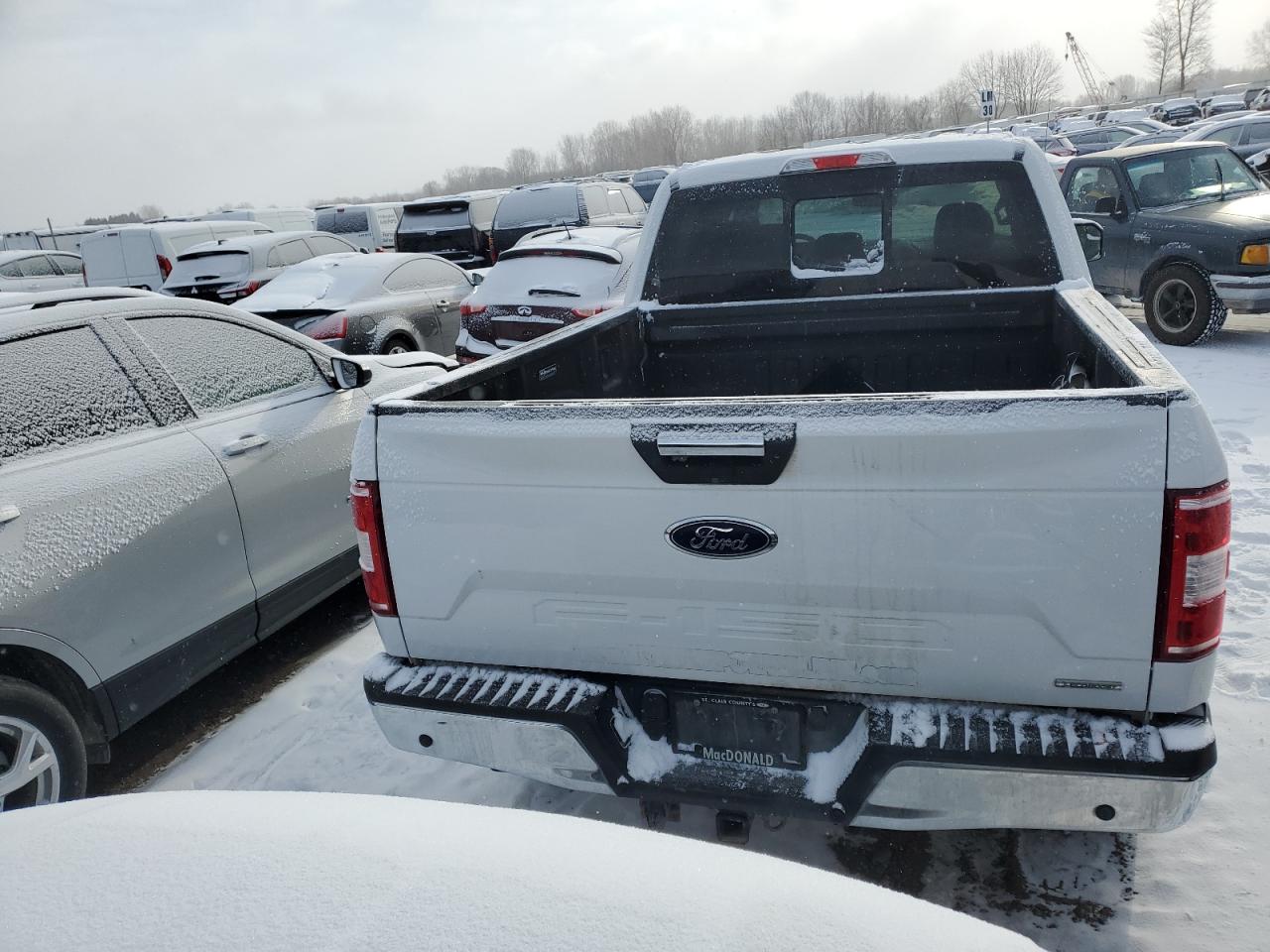 2019 Ford F-150 VIN 1FTFW1E47KFC06359 Copart auction photo, front end / side damage thumbnail 6