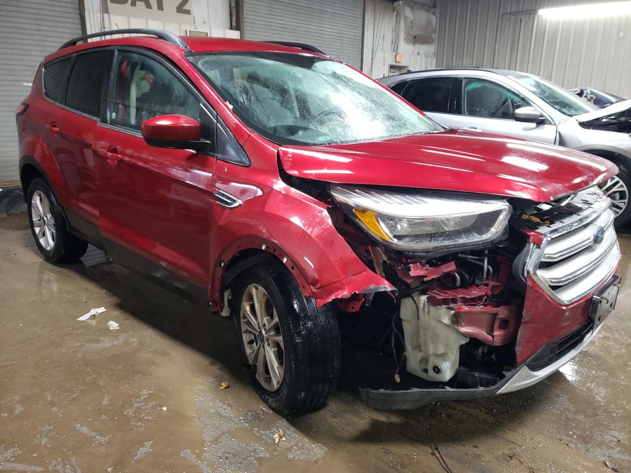 2018 Ford Escape VIN 1FMCU9GD6JUB38078 Copart auction photo, front end damage thumbnail 4
