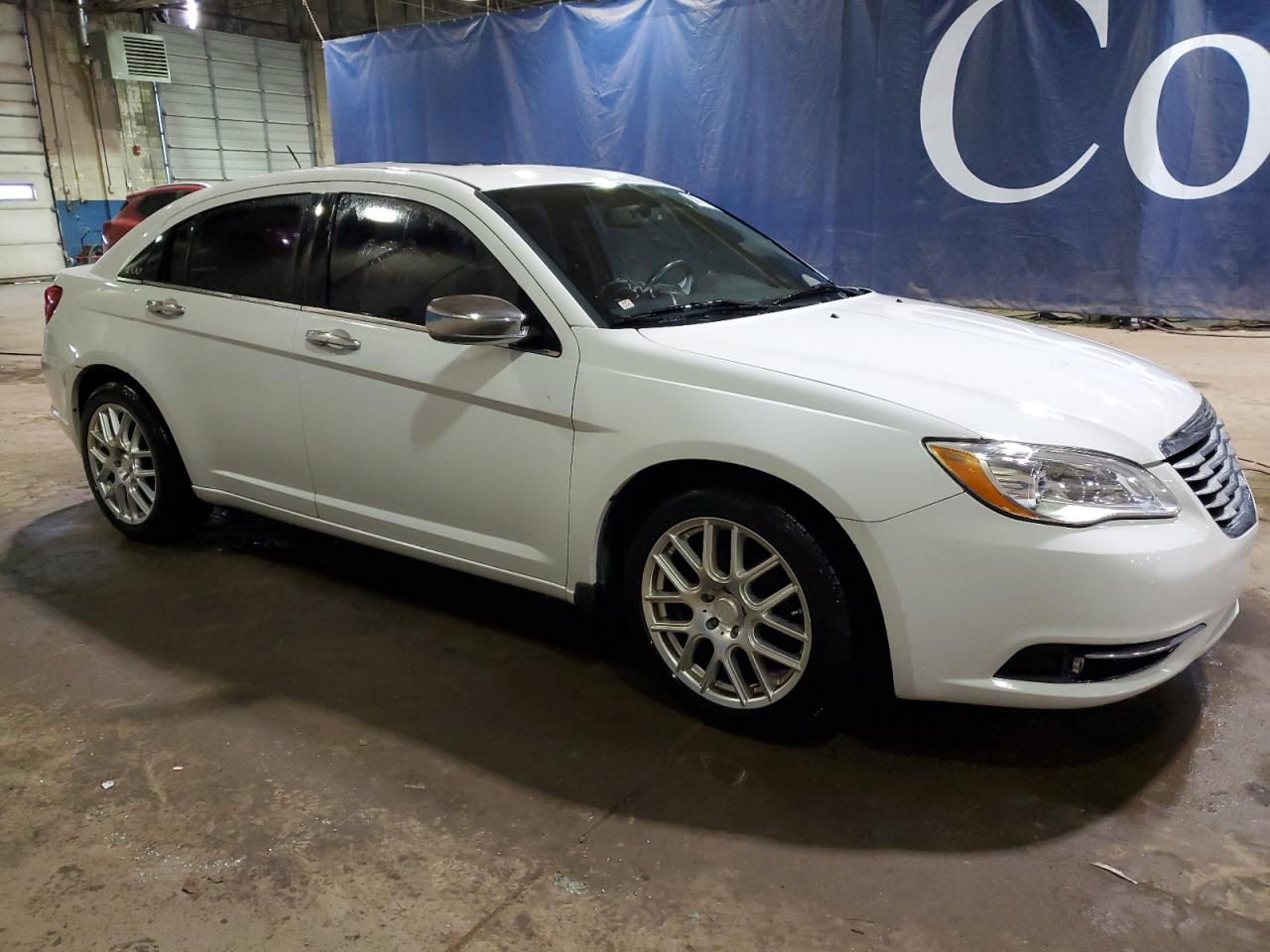 2012 Chrysler 200 VIN 1C3CCBCB3CN302651 Copart auction photo, vandalism damage thumbnail 4
