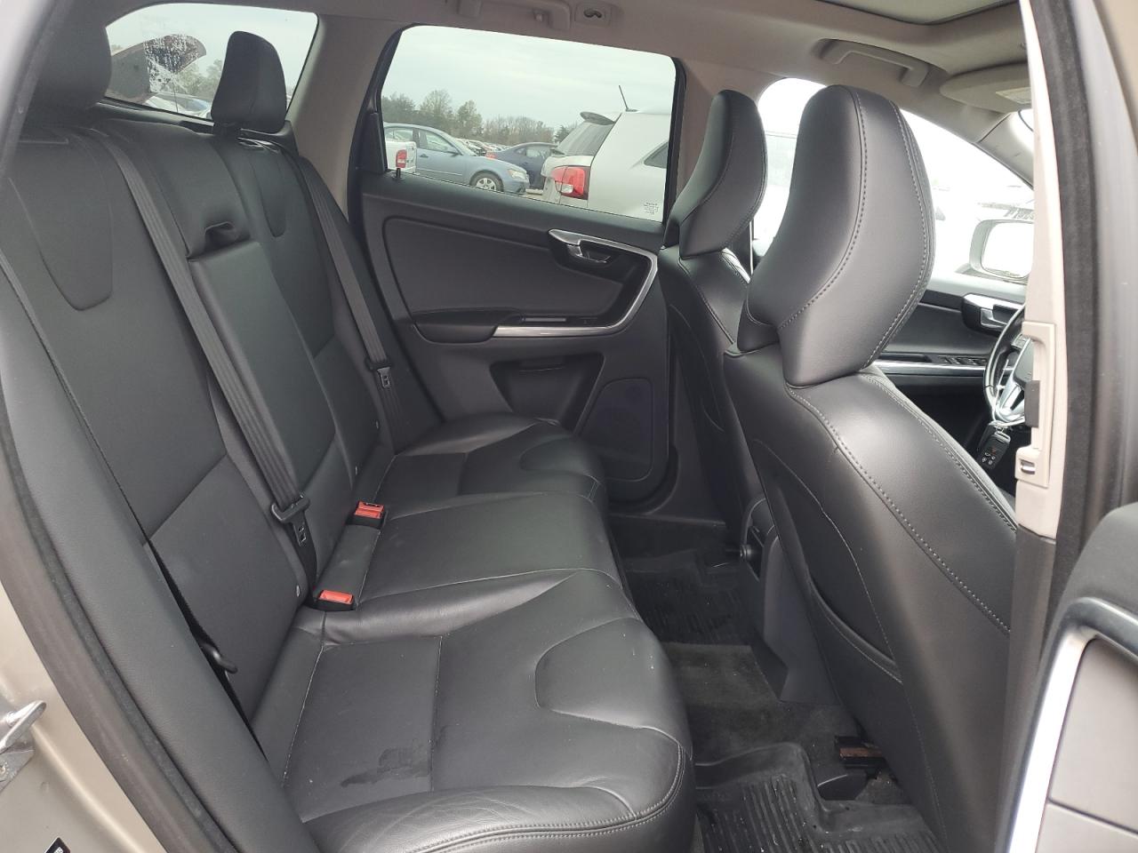 2016 Volvo XC60 VIN YV4612RK0G2805709 Copart auction photo, mechanical / minor dent/scratches damage thumbnail 11