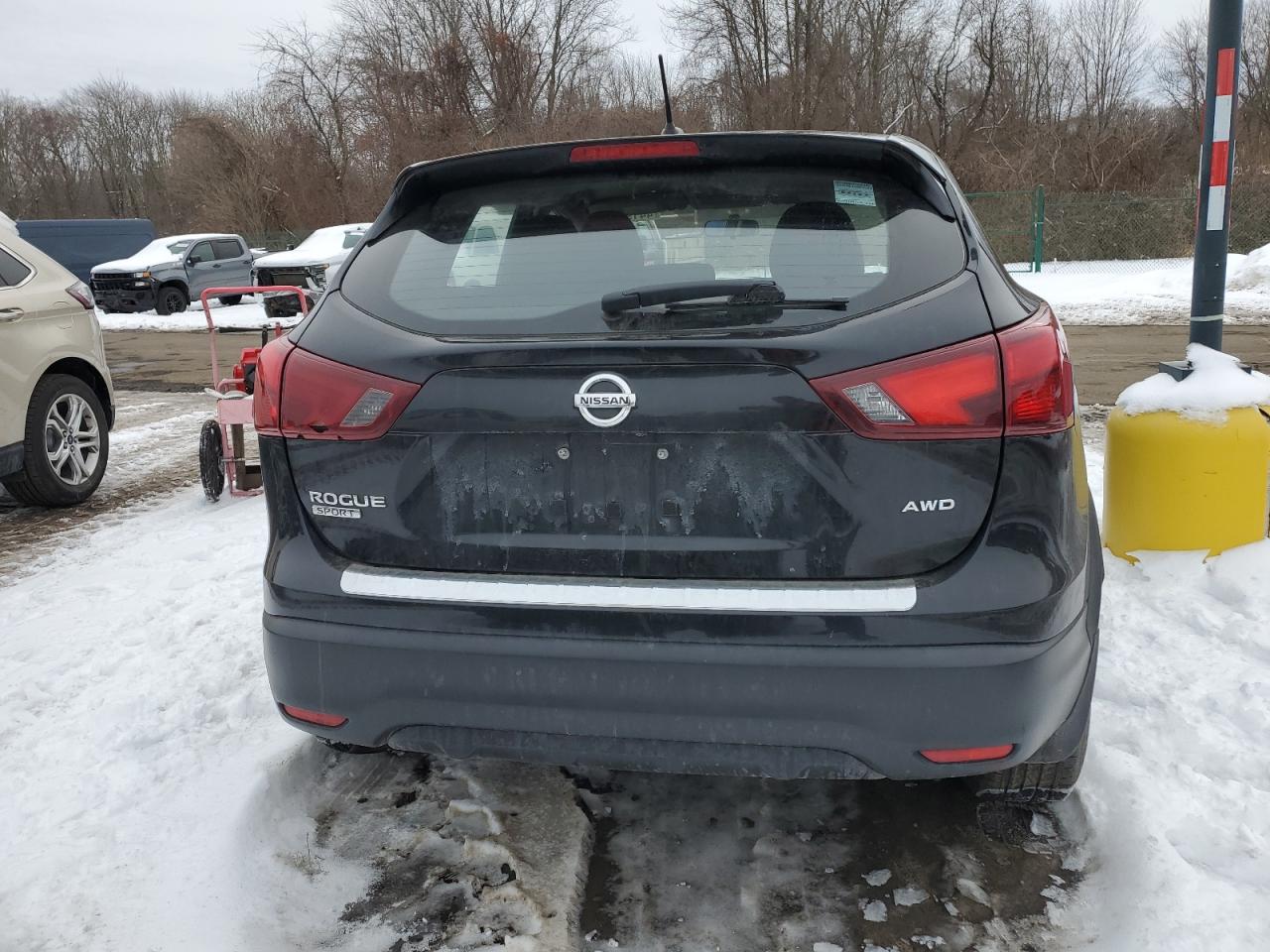 2018 Nissan Rogue VIN JN1BJ1CR9JW288866 Copart auction photo, minor dent/scratches damage thumbnail 6