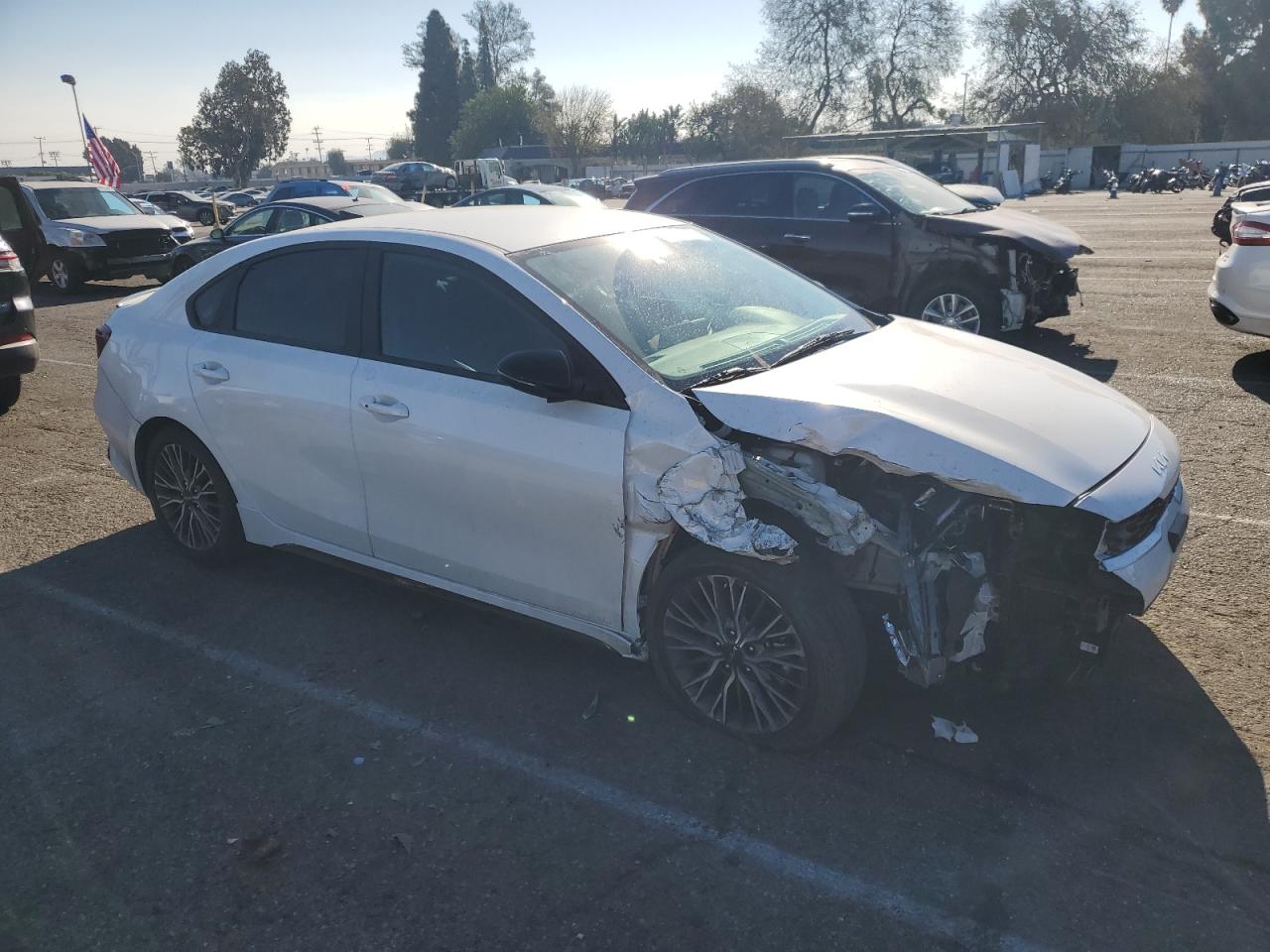 2023 KIA Forte VIN 3KPF54AD7PE531931 Copart auction photo, front end damage thumbnail 4