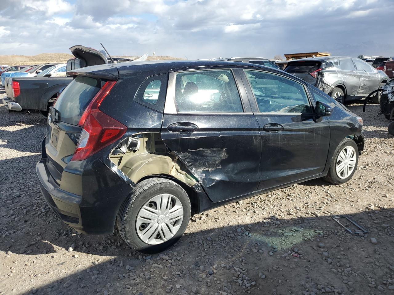 2019 Honda Fit VIN 3HGGK5H4XKM739990 Copart auction photo, front end damage thumbnail 3