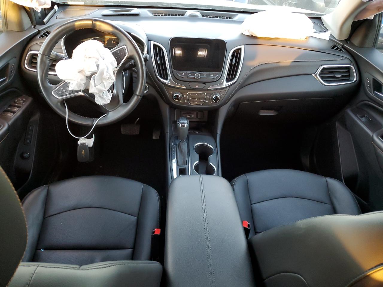 2021 Chevrolet Equinox VIN 2GNAXXEV0M6152040 Copart auction photo, front end / side damage thumbnail 8