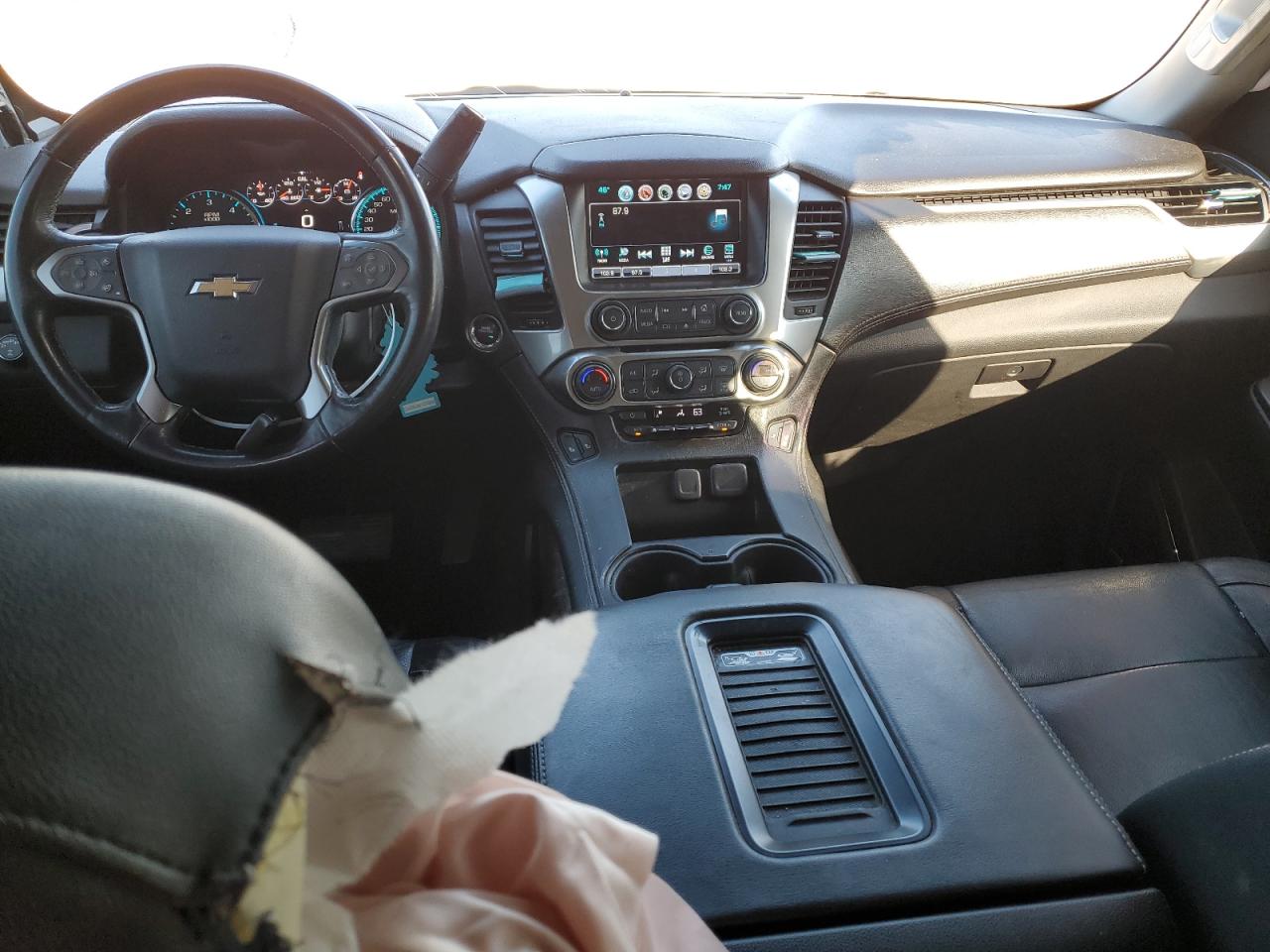 2017 Chevrolet Suburban VIN 1GNSKHKC7HR400712 Copart auction photo, all over damage thumbnail 8