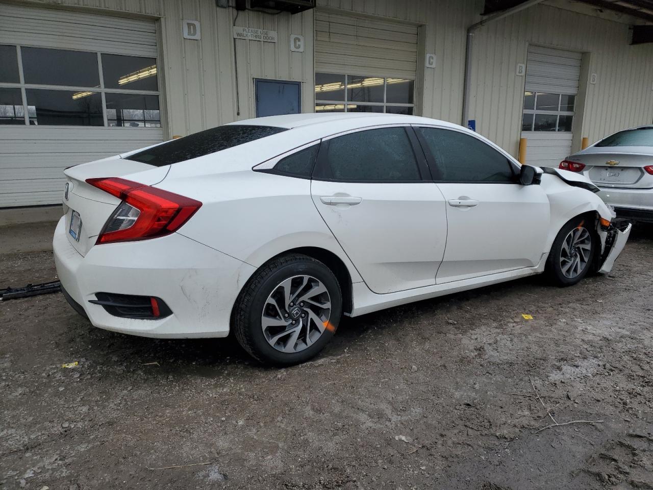 2016 Honda Civic VIN 19XFC2F76GE086398 Copart auction photo, front end / minor dent/scratches damage thumbnail 3