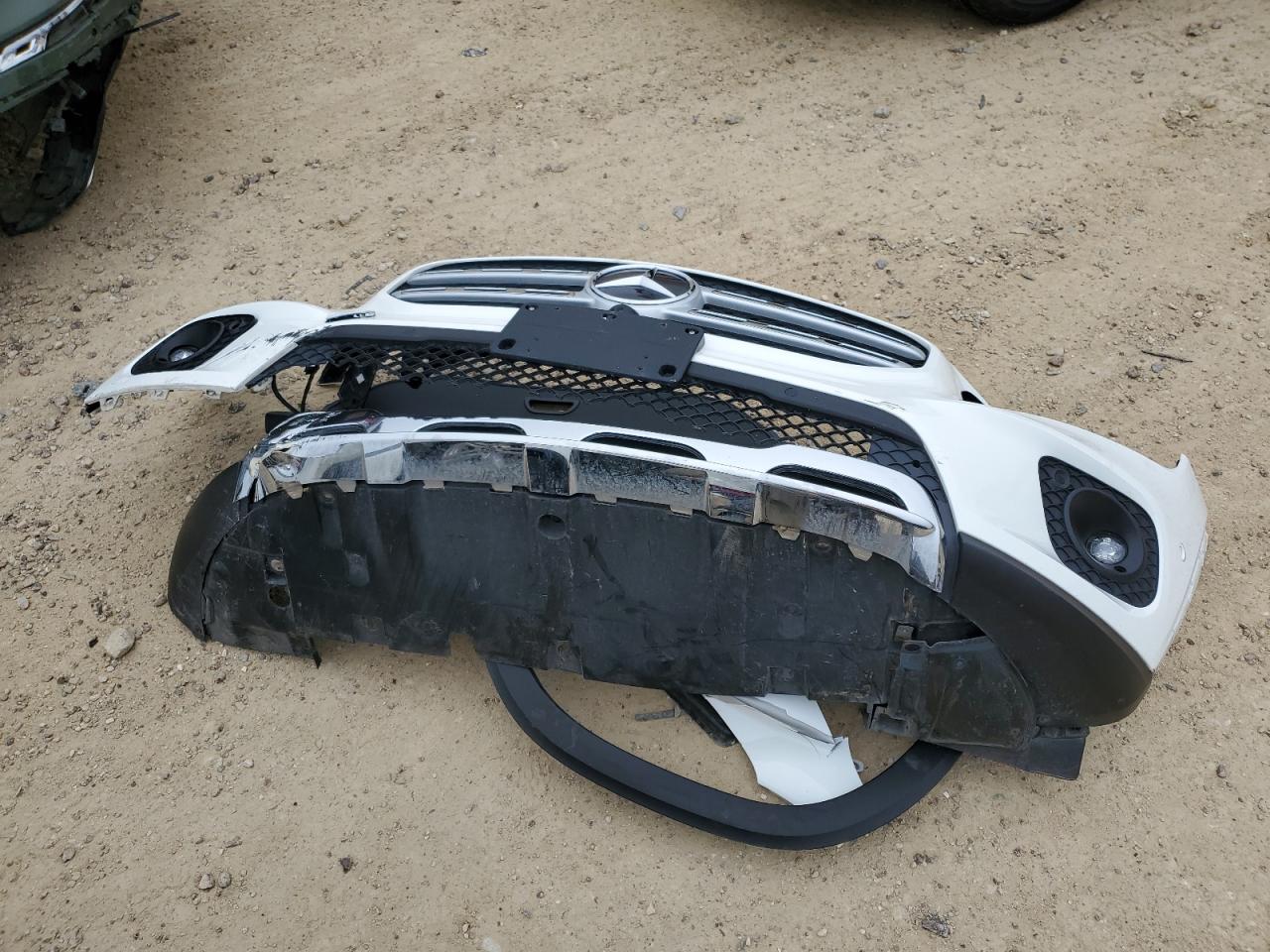 2020 Mercedes-Benz GLB VIN W1N4M4GB6LW027816 Copart auction photo, undercarriage / front end damage thumbnail 13