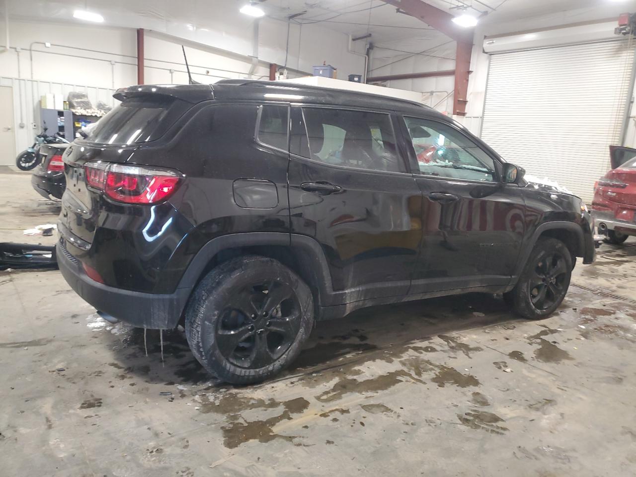 2020 Jeep Compass VIN 3C4NJDBB9LT252152 Copart auction photo, front end damage thumbnail 3