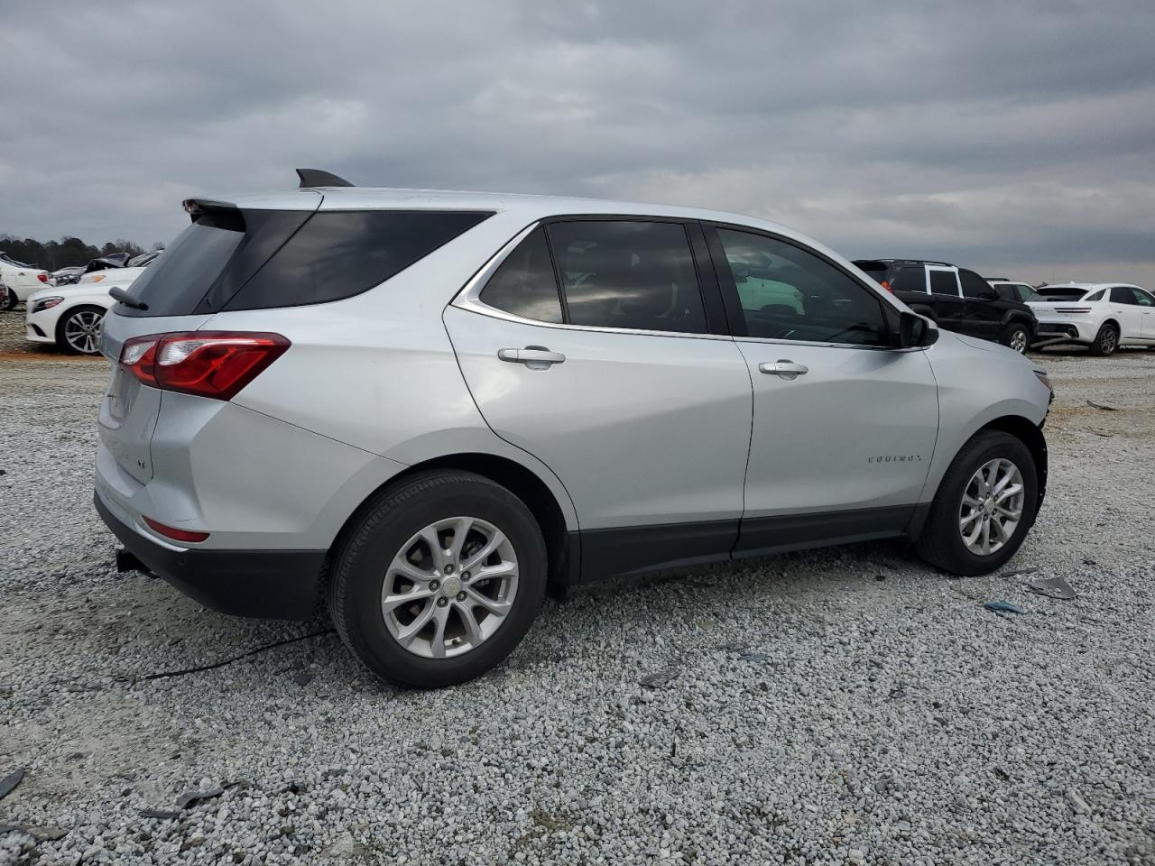 2020 Chevrolet Equinox VIN 3GNAXKEV4LS505639 Copart auction photo, front end / side damage thumbnail 3